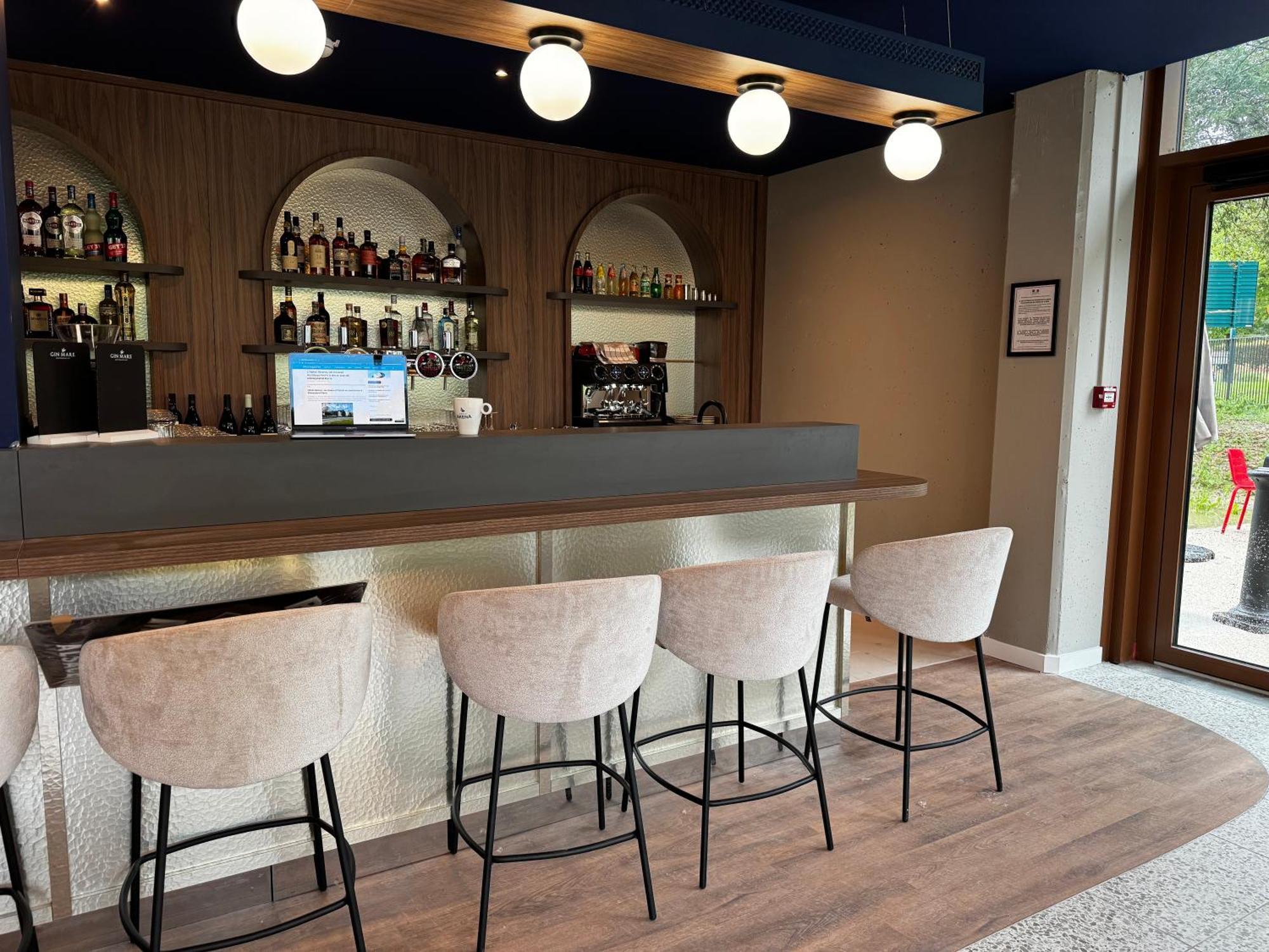 Hotel Akena - Val D'europe 4*
